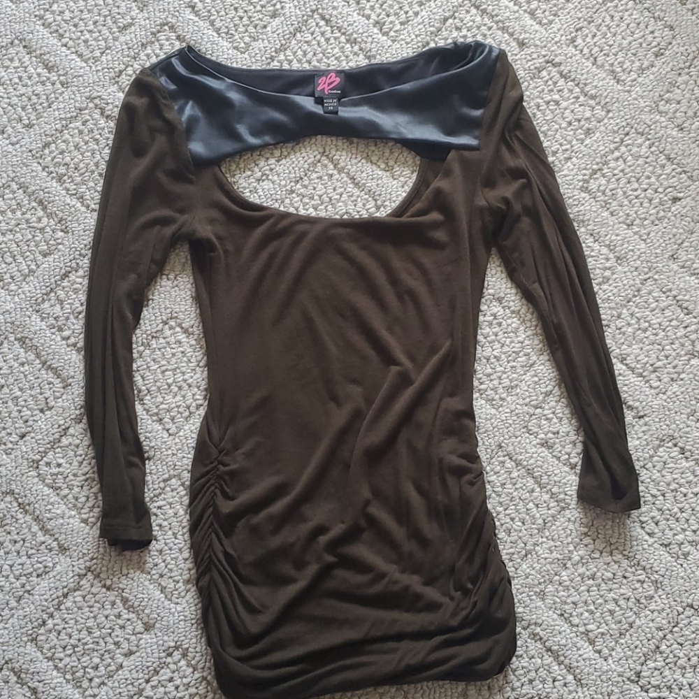 Bebe long sleeve shirt